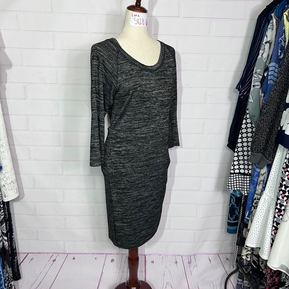 |•RUE 21•| Long Sleeve Ruched Side Knit Dress - Picture 2 of 6